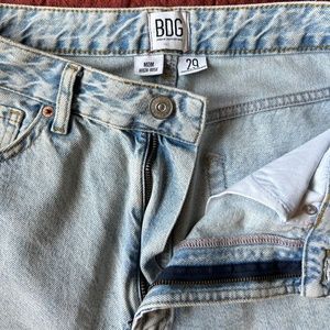 BDG urban outfitters mom high rise jeans